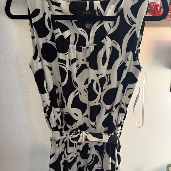 Alfani Black and White Abstract Midi Dress - Picture 6 of 6